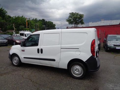 Used 2017 RAM ProMaster City Tradesman FWD image 4