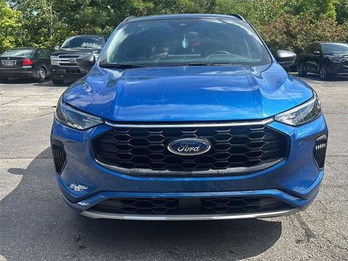 Certified 2023 Ford Escape ST-Line w/ Tech Pack #1 AWD/4WD image 8