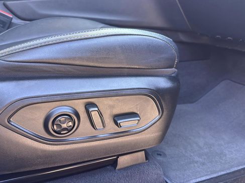 Used 2022 Jeep Grand Cherokee L Limited image 25