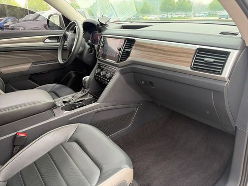 Used 2021 Volkswagen Atlas SEL Premium AWD/4WD image 10