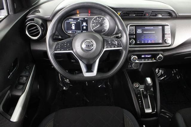 Certified 2020 Nissan Kicks SV FWD image 7