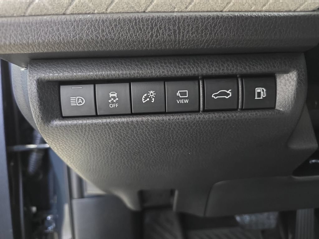Used 2026 Toyota Camry XLE w/ Premium Plus Package AWD/4WD image 29