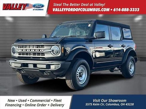 New 2025 Ford Bronco Base image 3