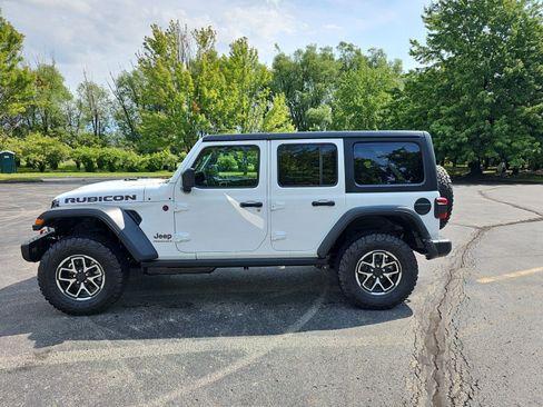 New 2026 Jeep Wrangler Unlimited Rubicon w/ Steel Bumper Group AWD/4WD image 2