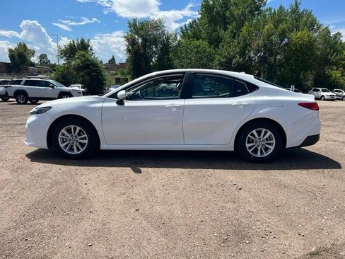 Used 2025 Toyota Camry LE FWD image 2