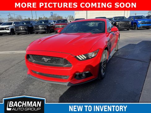 Used 2017 Ford Mustang GT image 3