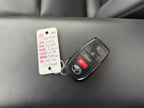 Used 2024 Toyota Crown Platinum image 29