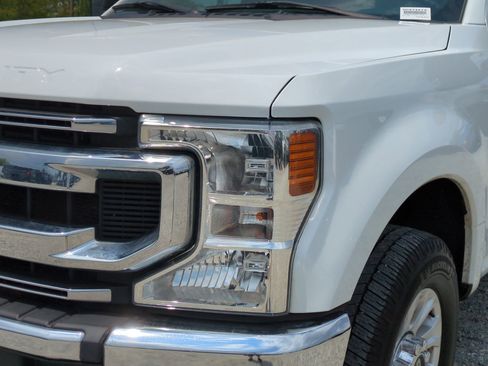 Used 2022 Ford F350 XL w/ STX Appearance Package RWD image 6