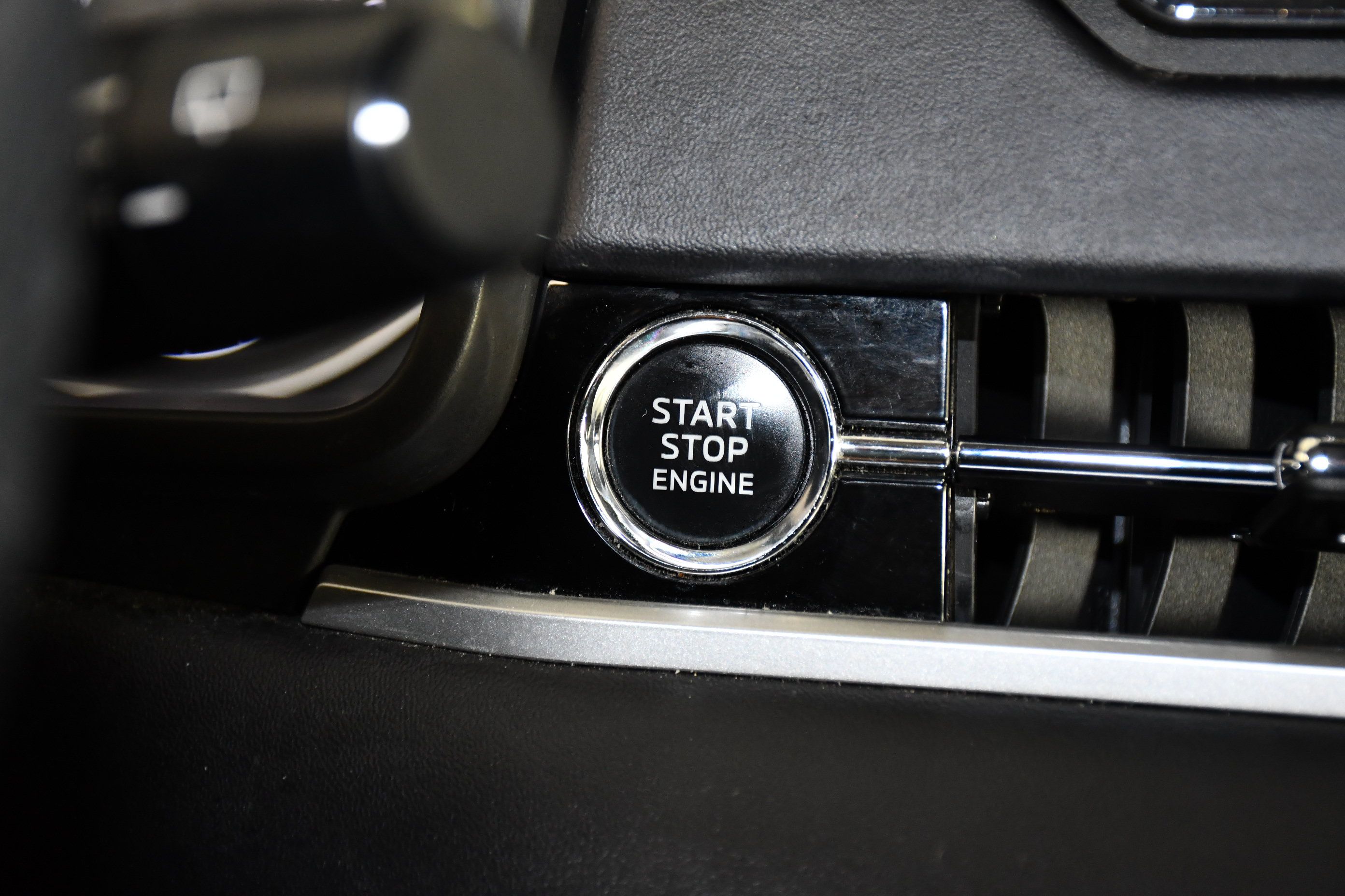 Used 2022 Mitsubishi Outlander ES AWD/4WD image 25