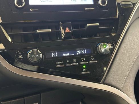 Used 2023 Toyota Camry SE w/ Convenience Package image 33