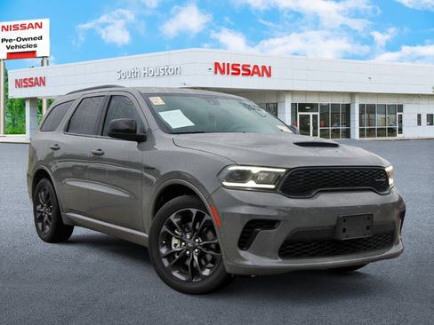 Used 2024 Dodge Durango R/T w/ Blacktop Package RWD image 1
