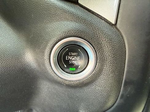 Used 2022 Chevrolet Silverado 1500 LTZ w/ LTZ Premium Package image 47