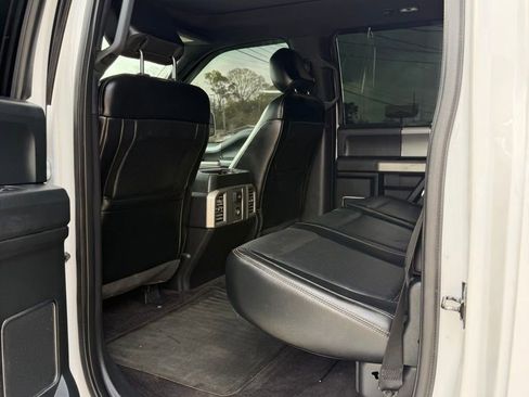 Used 2016 Ford F150 Lariat image 8