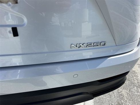 Certified 2025 Lexus NX 250 FWD w/ Towing Package (2000 Lbs) image 24
