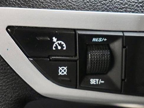 Used 2011 Chevrolet Camaro LT RWD image 17