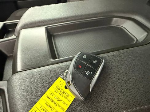 Used 2024 Chevrolet Silverado 2500 LT AWD/4WD image 22