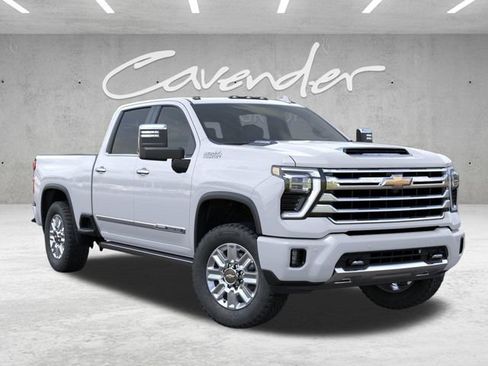 New 2026 Chevrolet Silverado 2500 High Country w/ High Country Premium Package AWD/4WD image 7