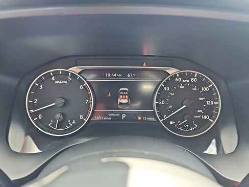 Used 2024 Nissan Rogue SV w/ SV Premium Package FWD image 24