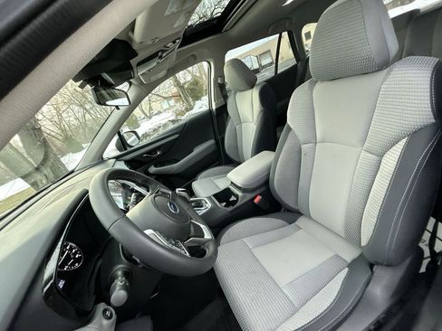 Certified 2025 Subaru Outback Premium image 15