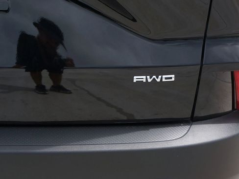 Used 2023 Ford Escape AWD image 13