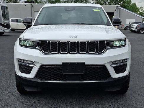 Used 2023 Jeep Grand Cherokee Limited AWD/4WD image 5
