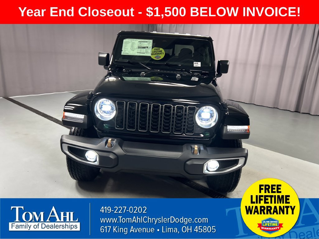 New 2026 Jeep Gladiator Sport AWD/4WD image 2