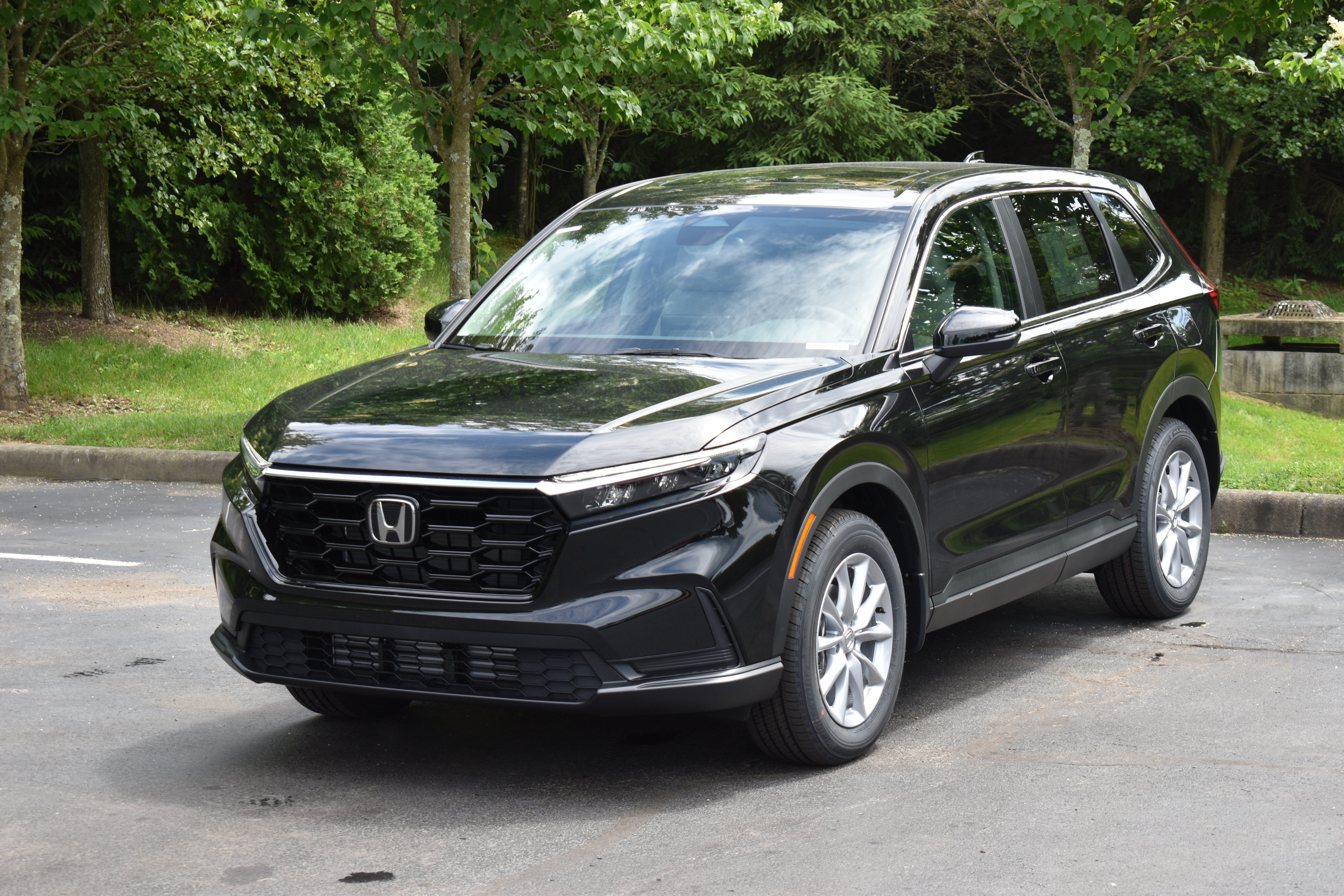 New 2026 Honda CR-V EX image 3