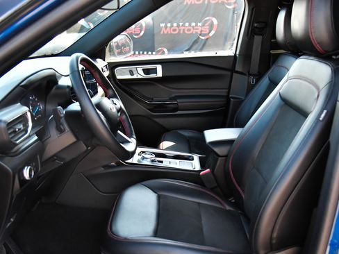 Used 2023 Ford Explorer ST-Line w/ Class IV Trailer Tow Package image 17