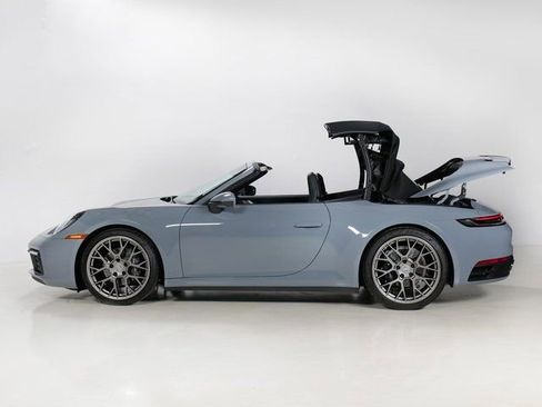 Used 2024 Porsche 911 Carrera image 12