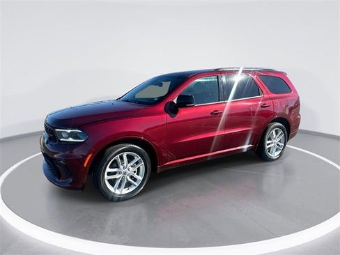 Used 2023 Dodge Durango GT image 1