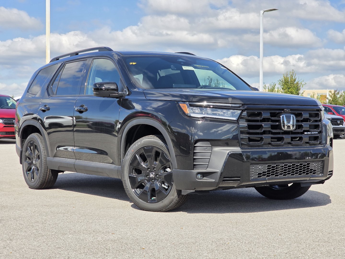 New 2026 Honda Pilot Black Edition image 2