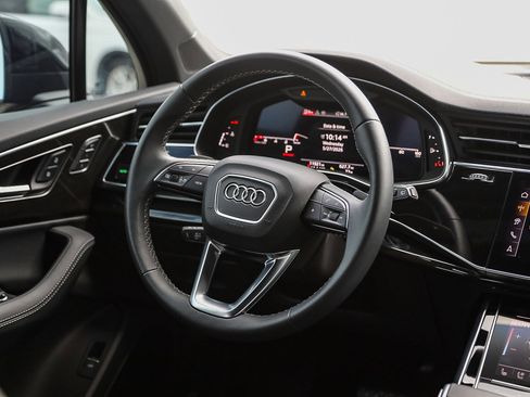 Used 2025 Audi Q7 3.0T Premium Plus AWD/4WD image 15