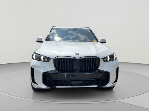 Used 2025 BMW X5 xDrive40i w/ Executive Package AWD/4WD image 16