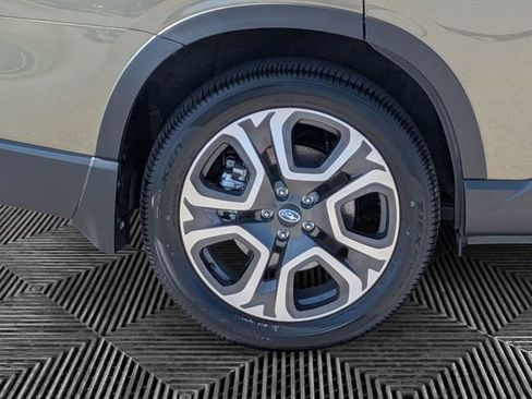 Certified 2025 Subaru Ascent Limited AWD/4WD image 9