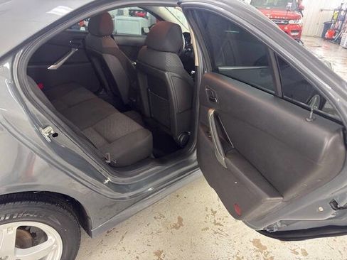 Used 2009 Pontiac G6 Sedan w/ Sport Package 2 image 6
