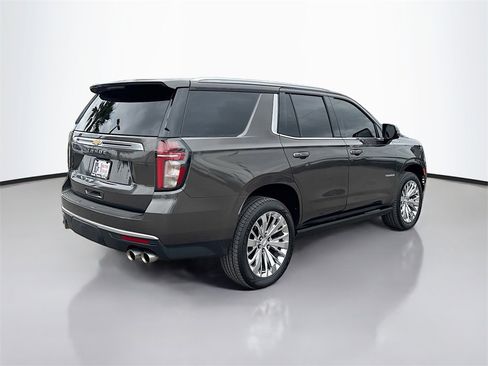 Used 2021 Chevrolet Tahoe High Country w/ Premium Package image 7