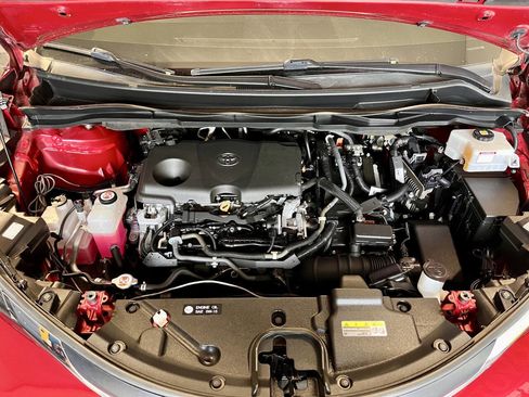 Used 2021 Toyota Sienna LE FWD image 21