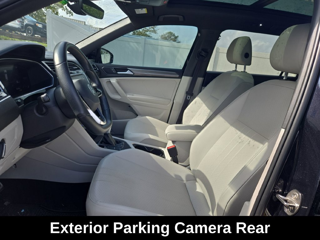 Used 2022 Volkswagen Tiguan SE R-Line FWD image 12