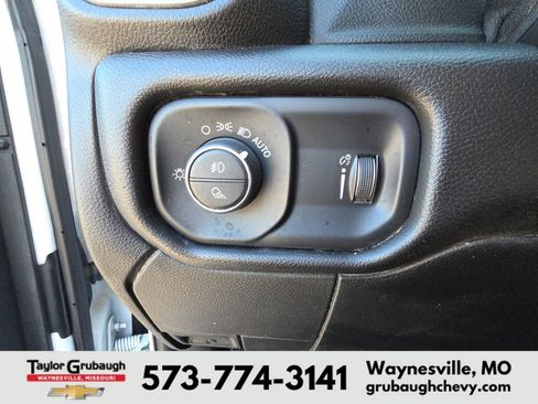 Used 2021 RAM 3500 Tradesman w/ Chrome Appearance Group AWD/4WD image 21