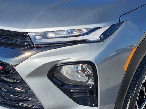 Used 2023 Chevrolet TrailBlazer RS image 9