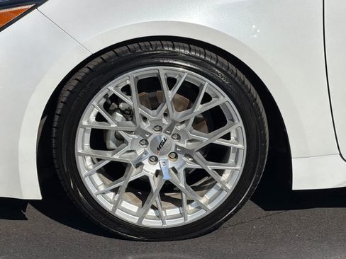 Used 2021 Toyota Corolla XSE FWD image 29