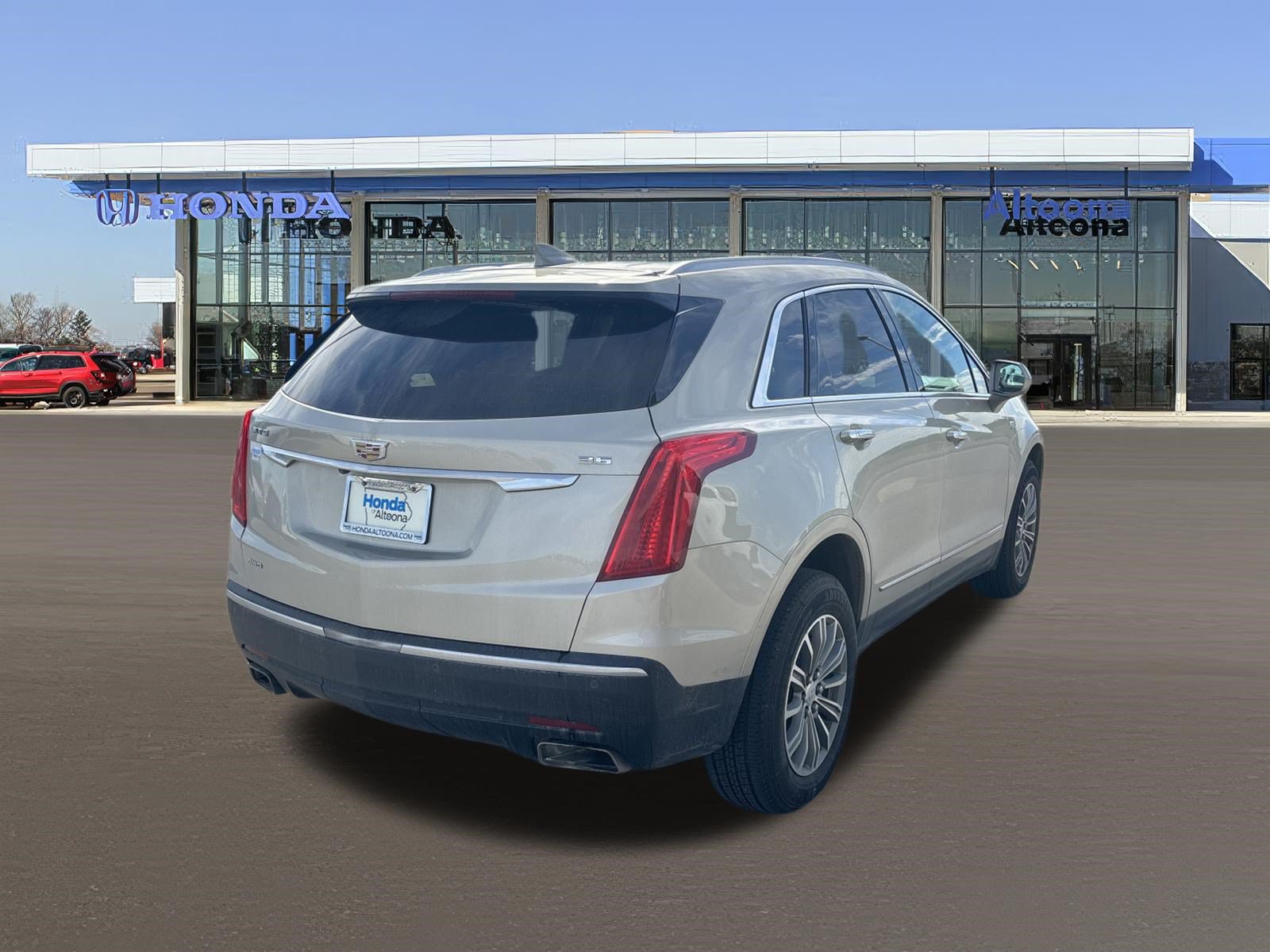 Used 2017 Cadillac XT5 Luxury w/ Driver Awareness Package AWD/4WD image 6