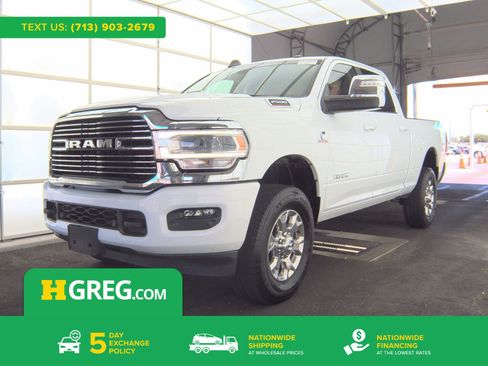 Used 2024 RAM 2500 Laramie AWD/4WD image 1