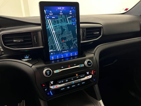 Used 2020 Ford Explorer ST w/ ST Street Pack image 27