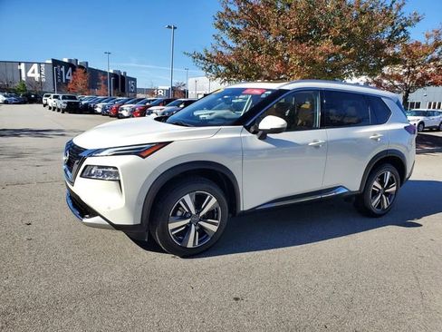 Certified 2023 Nissan Rogue Platinum w/ Platinum Premium Package image 8