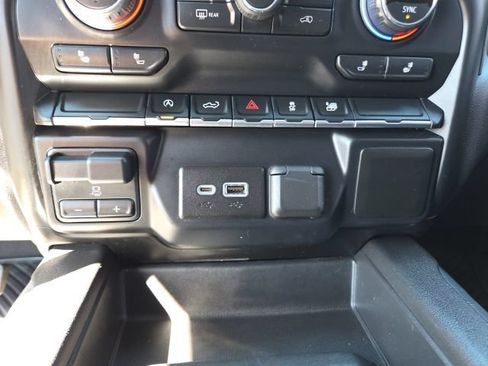 Used 2020 Chevrolet Silverado 1500 RST RWD image 37
