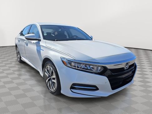 Used 2020 Honda Accord Hybrid image 3