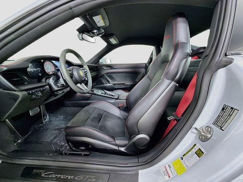 Used 2023 Porsche 911 Carrera GTS RWD image 22