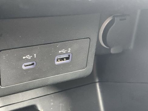 Used 2021 Nissan Kicks SV FWD image 26