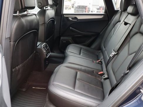 Used 2016 Porsche Macan S image 43